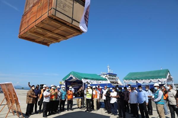 Wagub Musa Rajekshah Lepas Ekspor Perdana melalui Pelabuhan Sibolga